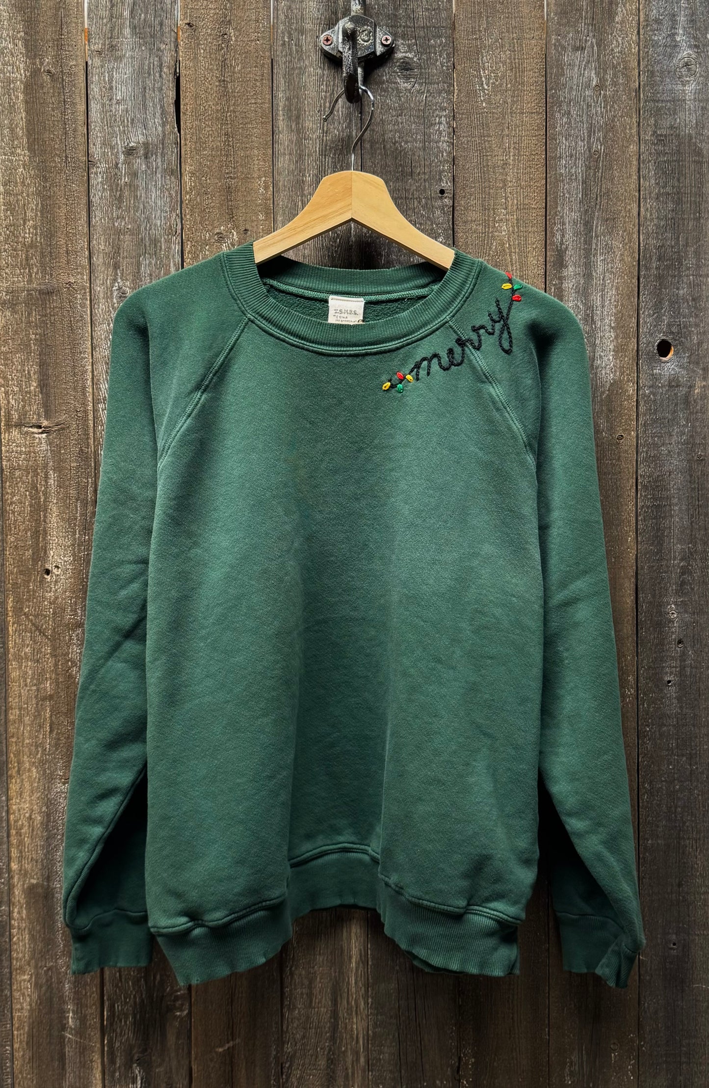 Merry Embroidery Sweatshirt(9Colors)