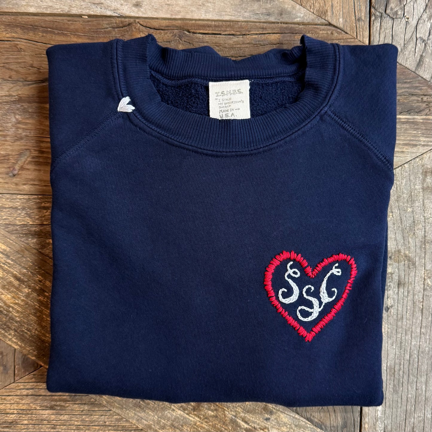 ____❤️ WITH PERSONALIZED HAND EMBROIDERY (16 Colors)