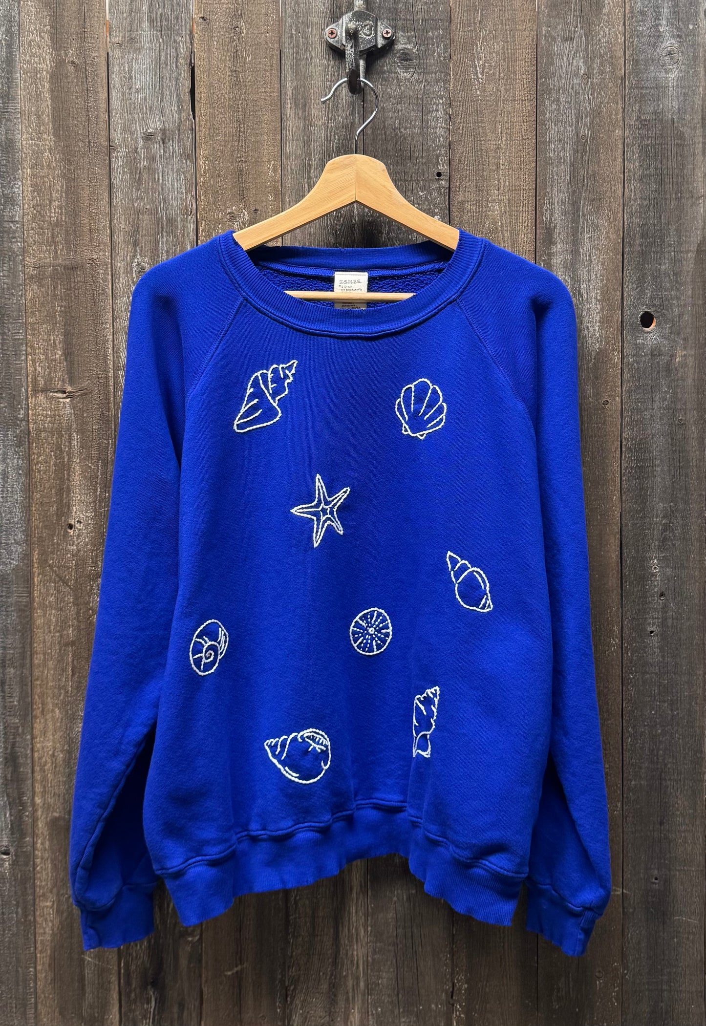 ALLOVER SEASHELLS LOGO SWEATS WITH CUSTOM HAND EMBROIDERY(22 Colors)