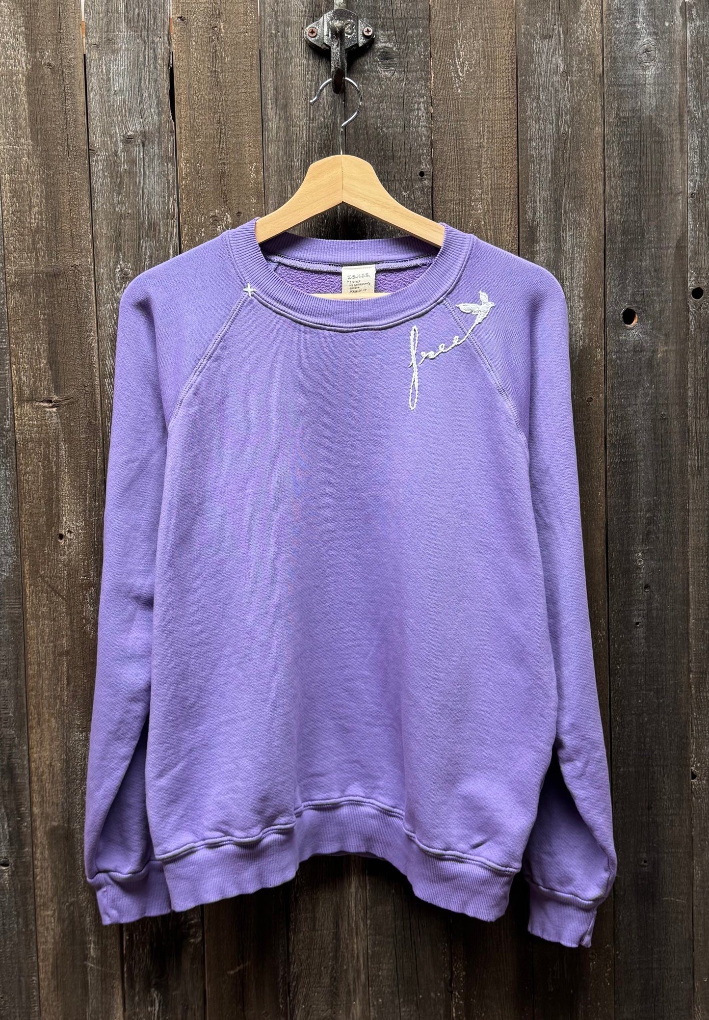 Free Sweatshirt(12 Colors)