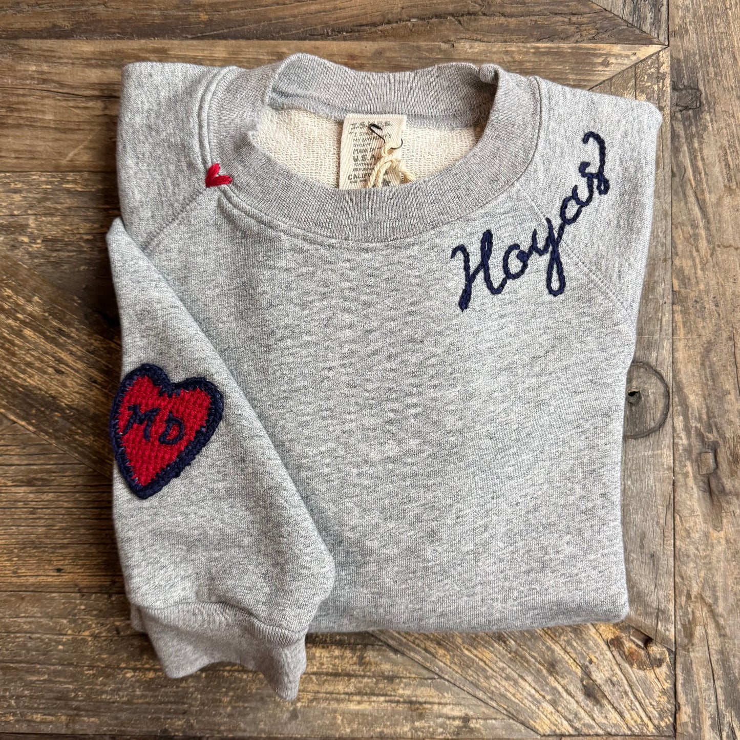 Crochet Heart with CUSTOM INITIAL & CUSTOM HAND EMBROIDERY ON NECKLINE Sweatshirt (17Colors)