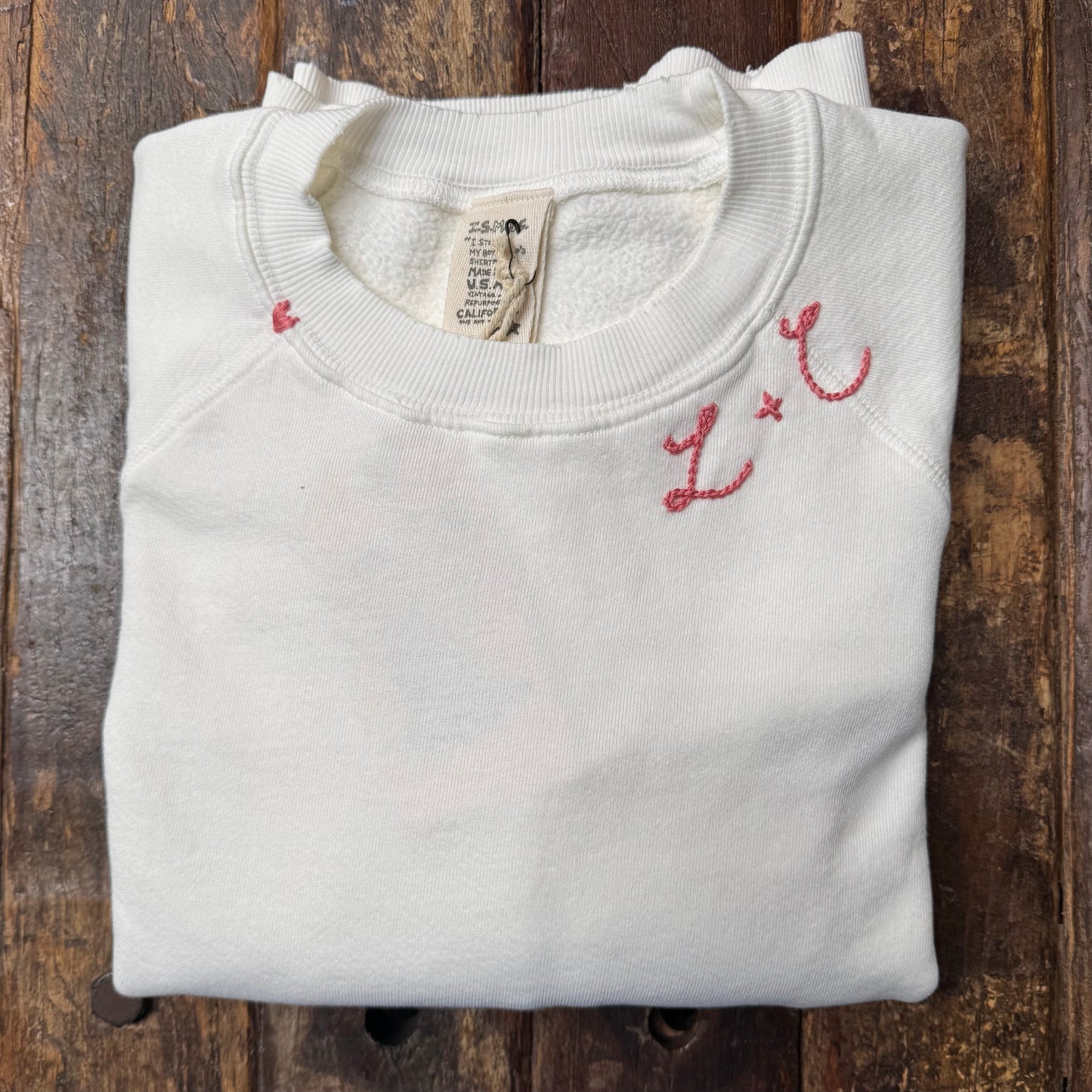 TINY ❤️ W/ Personalized Hand Embroidery (13 Colors)