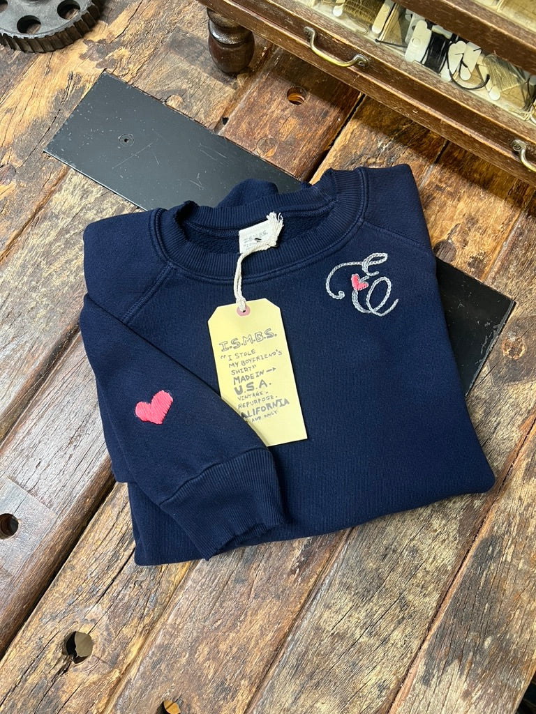 Monogram Heart Script(Choose Your Alphabet) Sweatshirt(11Colors)