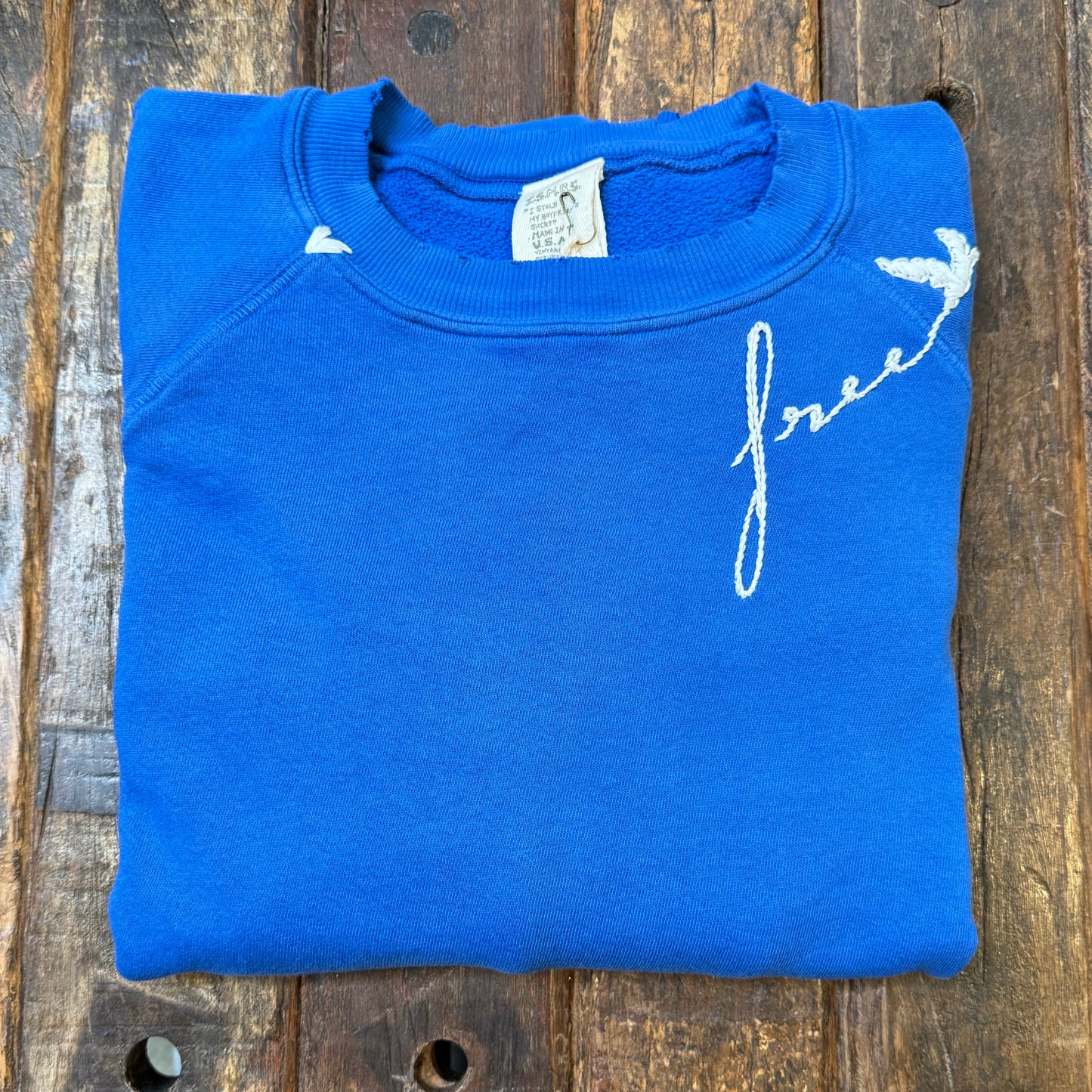 Free Sweatshirt(12 Colors)