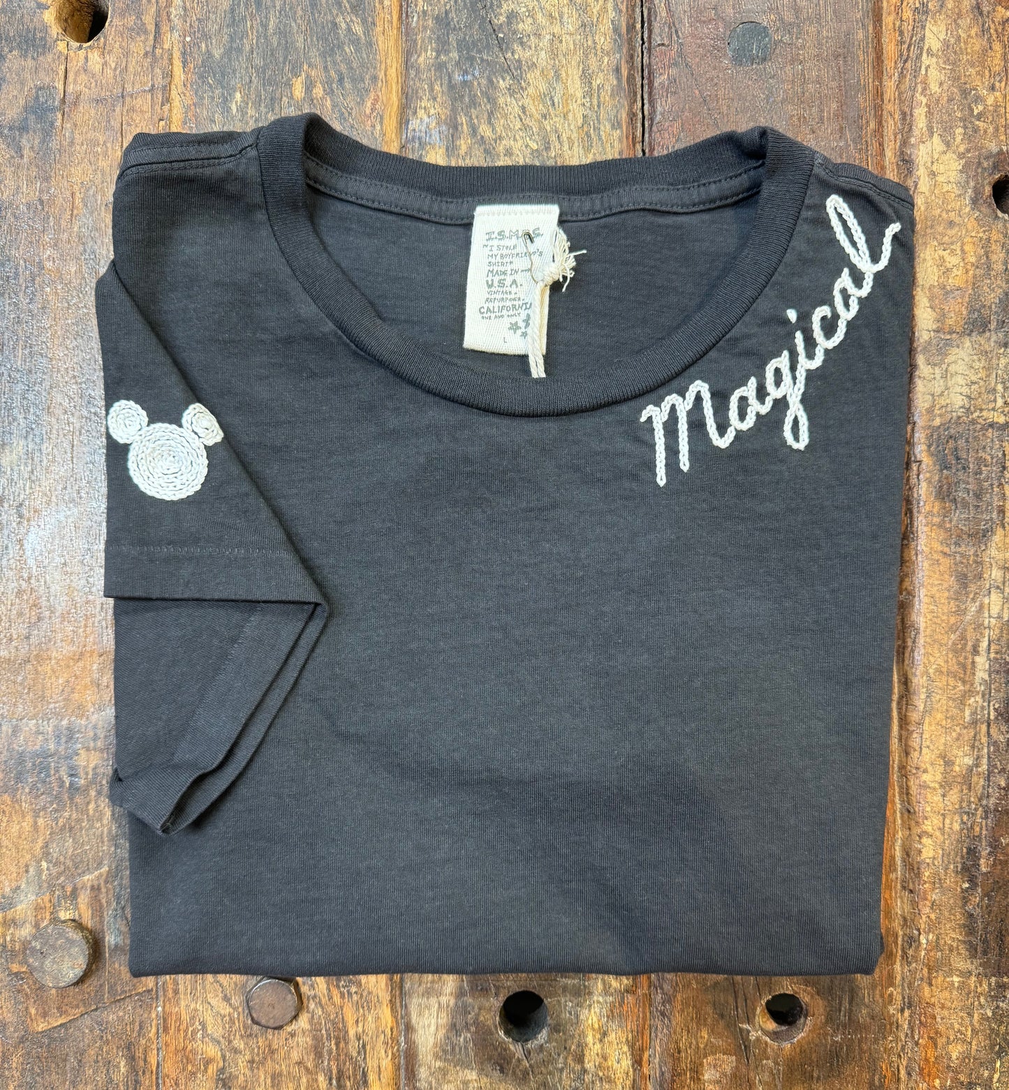 Magical 23 S/S TEE WITH PERSONALIZED HAND EMBROIDERY (6 Colors)