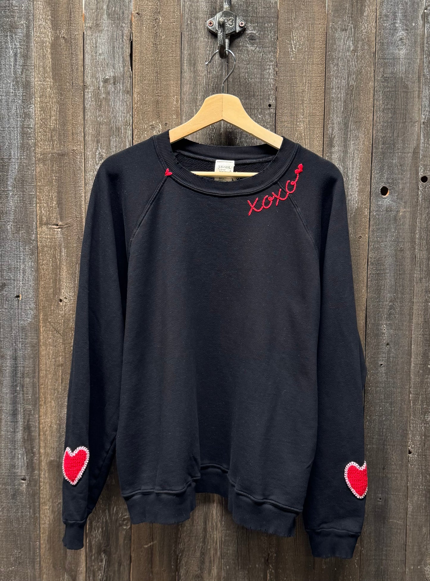 Crochet Hearts Sweatshirt WITH CUSTOM HAND EMBROIDERY(17Colors)