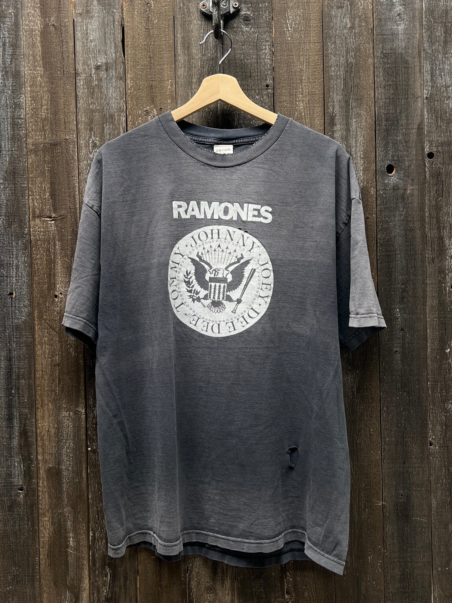 Vintage Ramones Tee-M/L