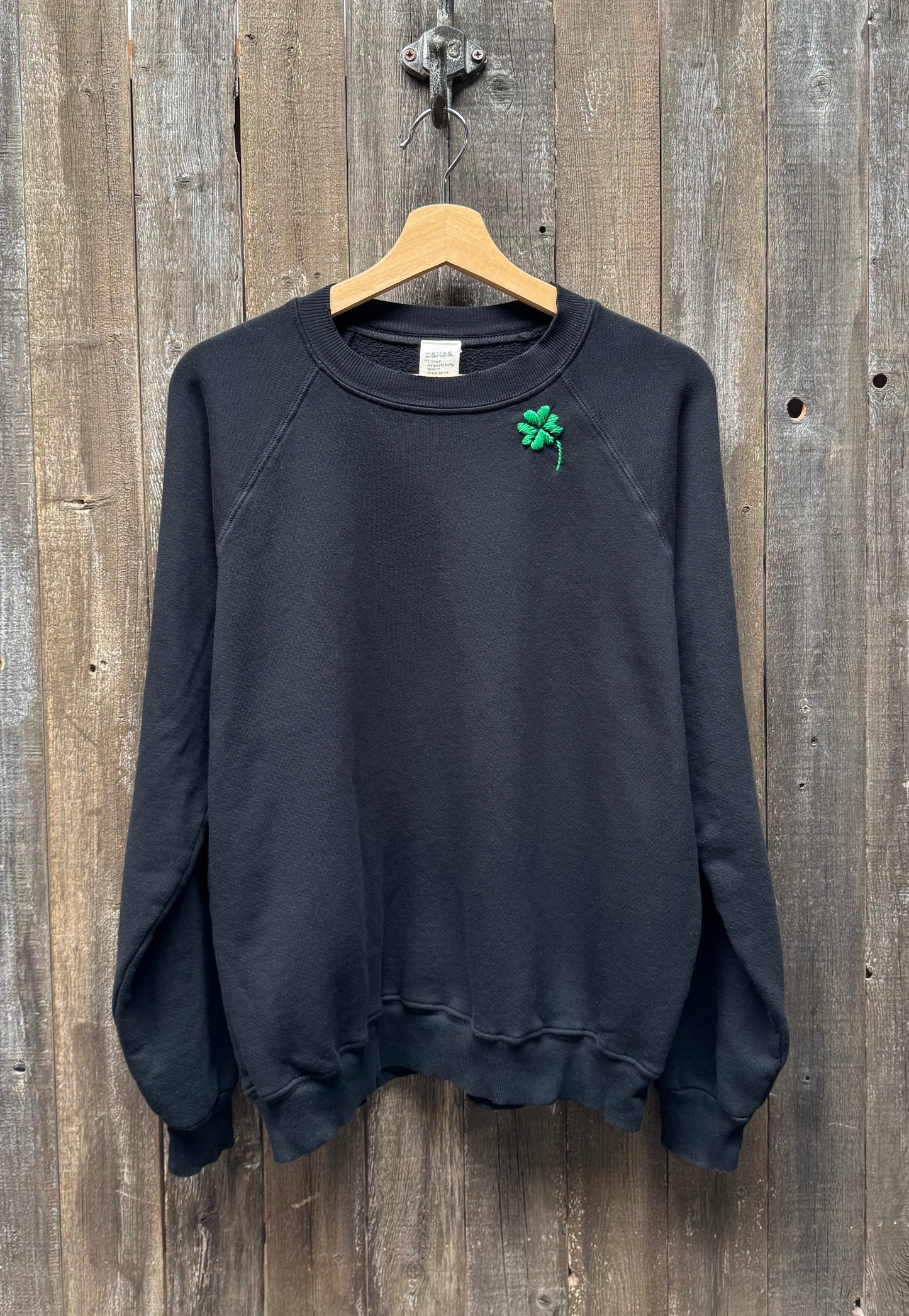 Four-leaf clover Sweatshirt(4 Colors)