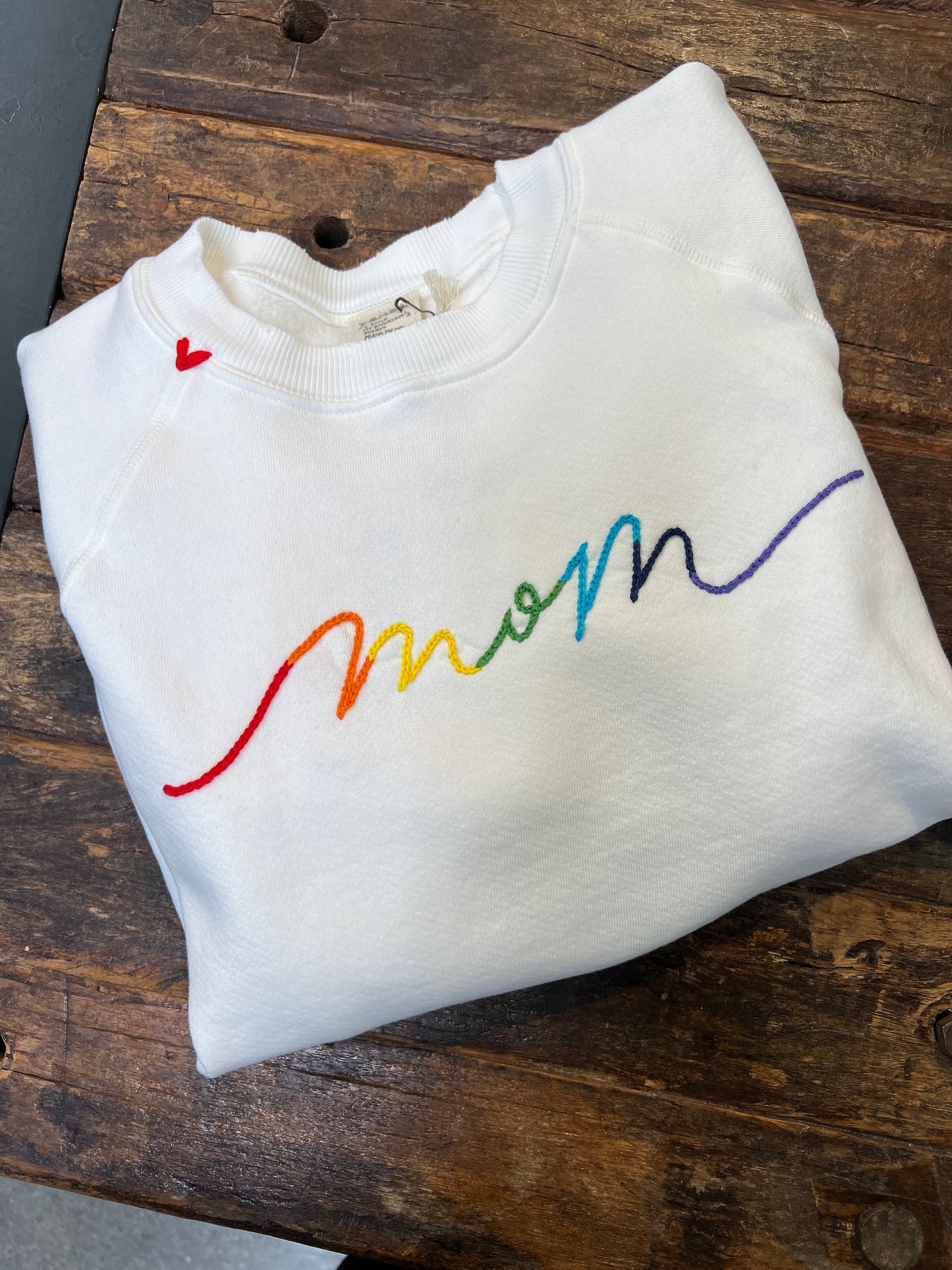 MOM Sweatshirts on Chest (11Colors)
