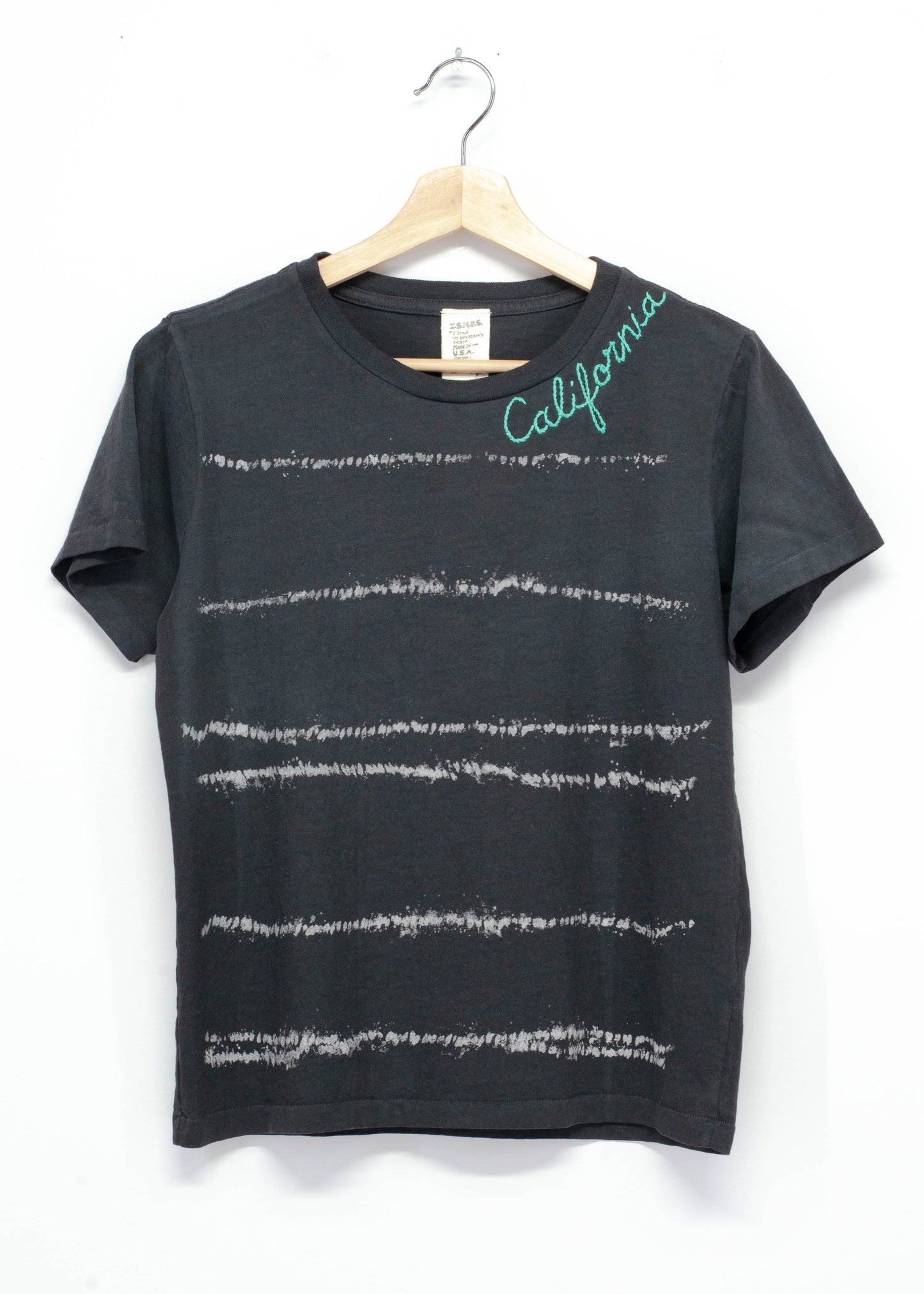 OCEAN WAVE S/S TEE WITH CUSTOM HAND EMBROIDERY(2 Colors)