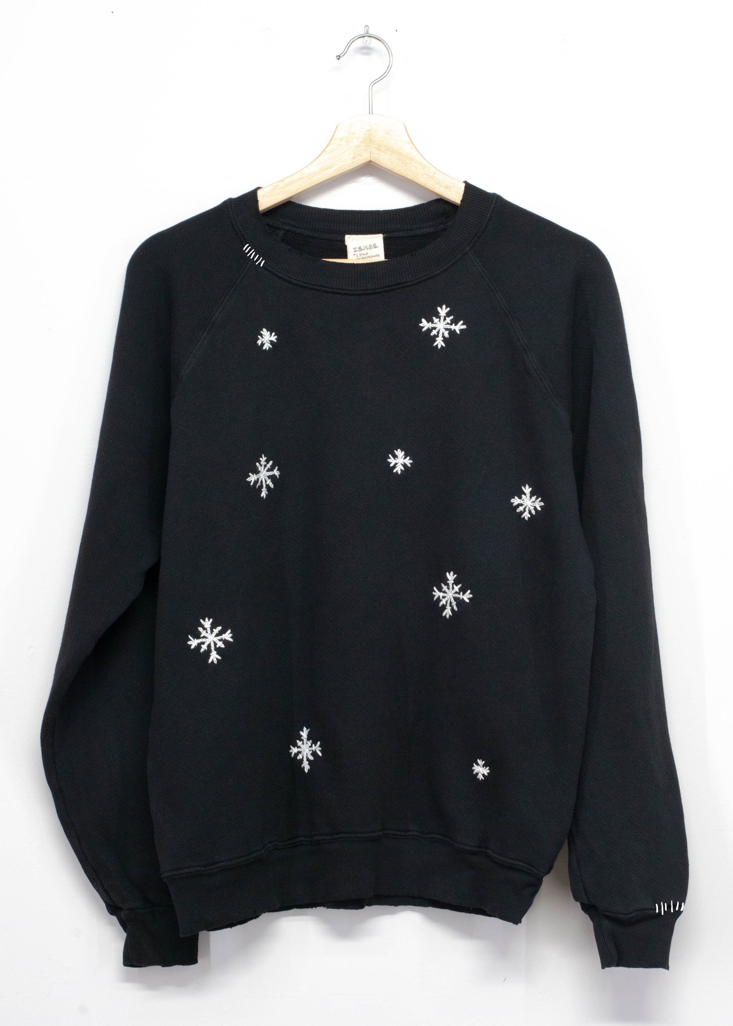 Allover Snowflakes Sweatshirt (8 Colors)