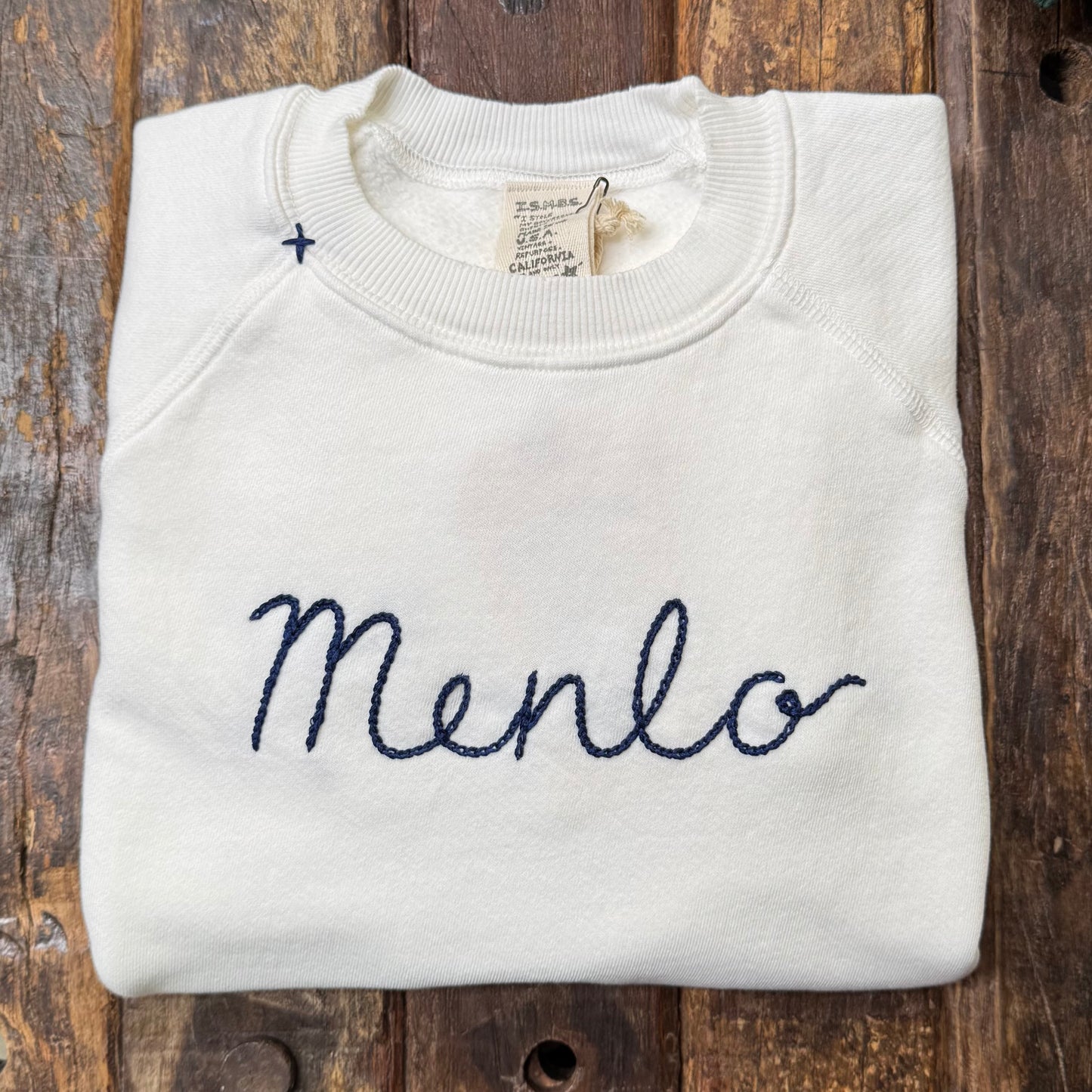 CHEST PERSONALIZED HAND EMBROIDERY (17Colors)