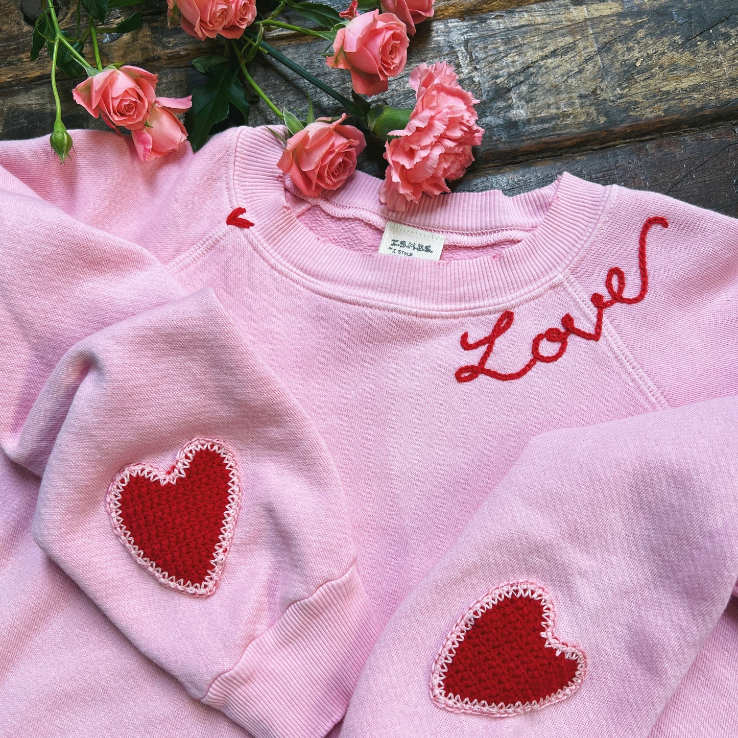 Crochet Hearts Sweatshirt WITH CUSTOM HAND EMBROIDERY(17Colors)