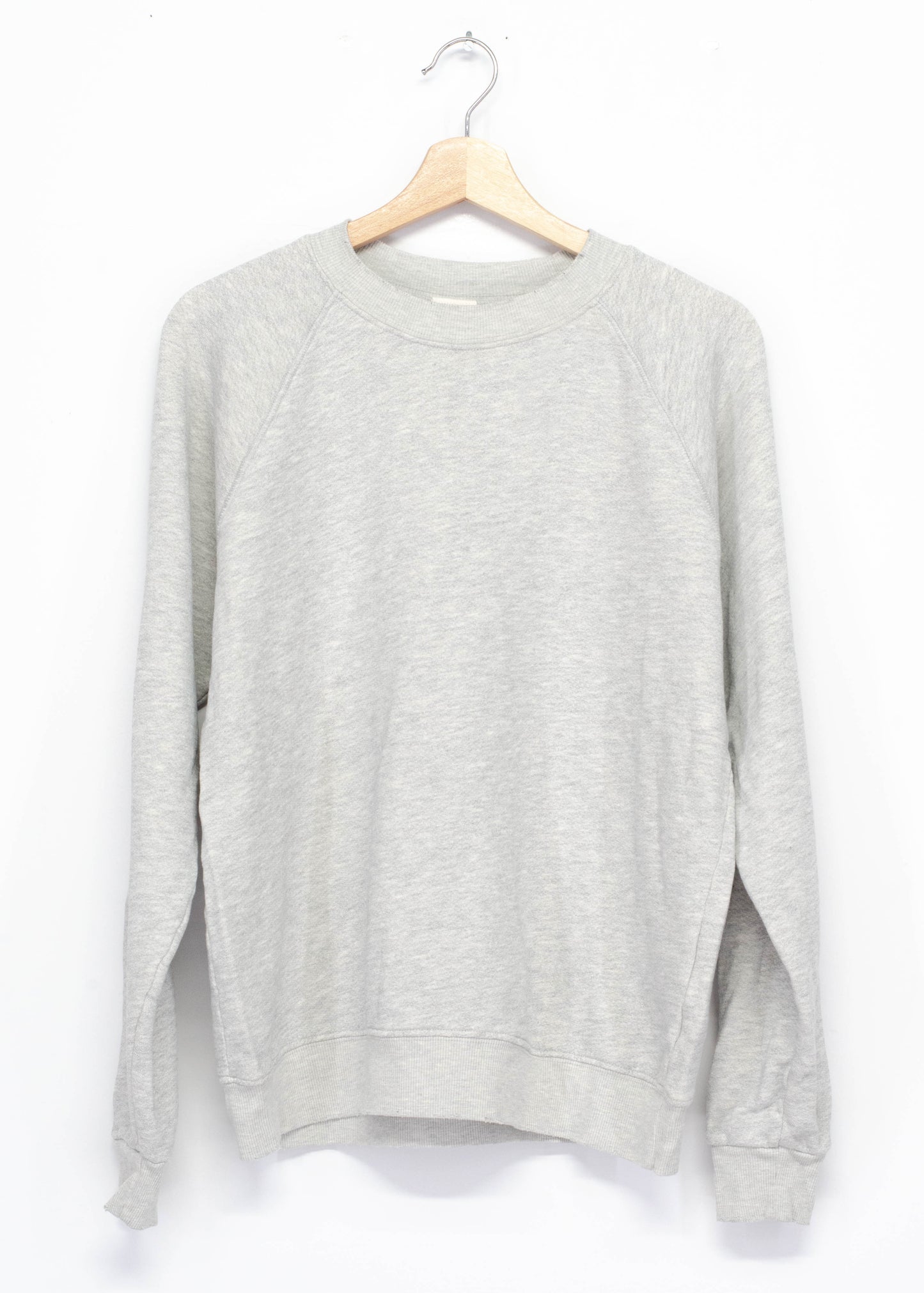 Love Sweatshirt (9 Colors)