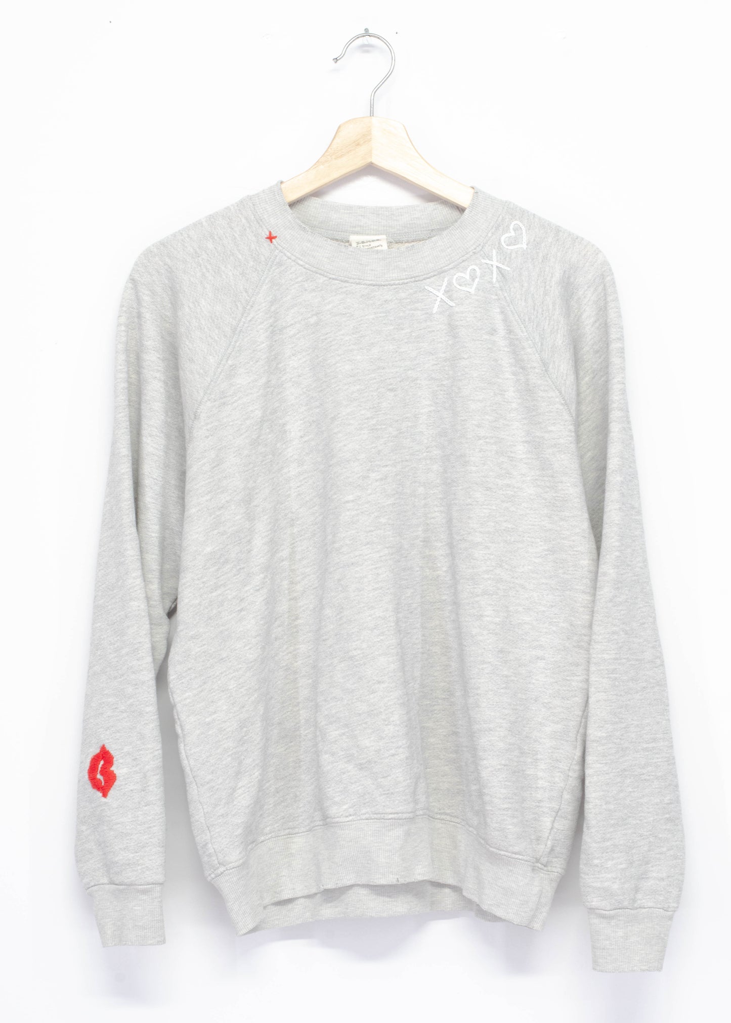 XOXO-kiss Sweatshirt(10 Colors)