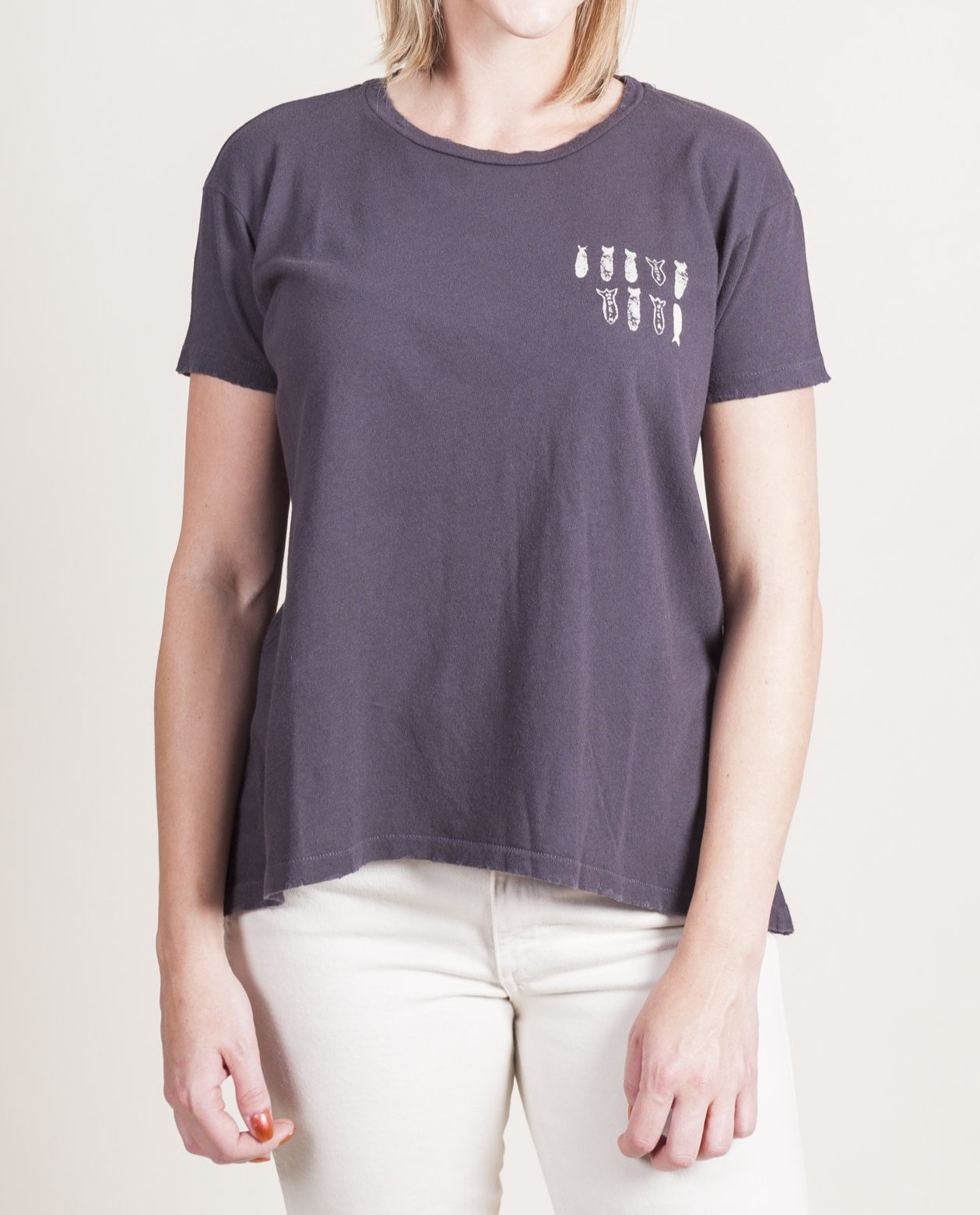 BOMBS IN THE HEART TEE