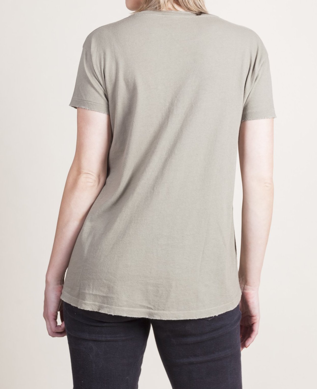 BOMBS IN THE HEART TEE