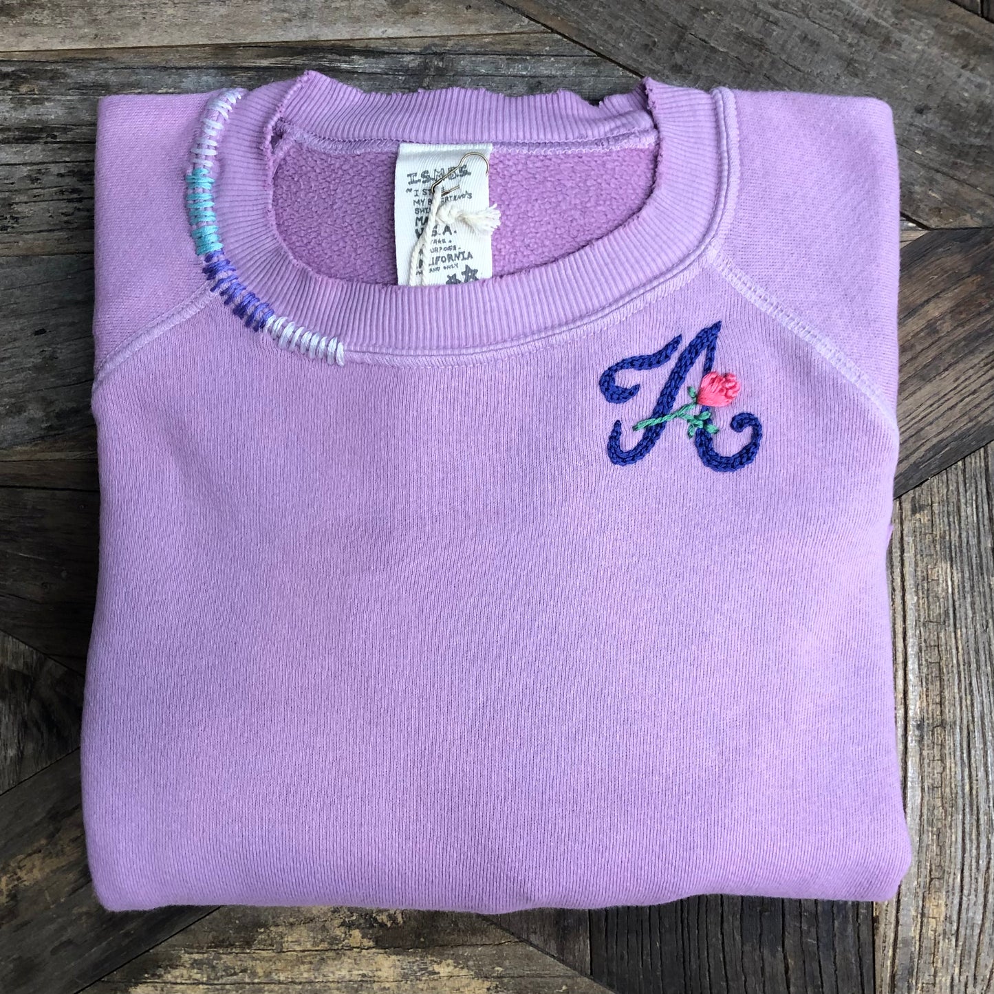 Monogram Flower (Choose Your Alphabet) Sweatshirts (14 Colors)