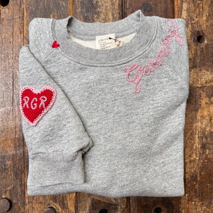 Crochet Heart with CUSTOM INITIAL & CUSTOM HAND EMBROIDERY ON NECKLINE Sweatshirt (17Colors)
