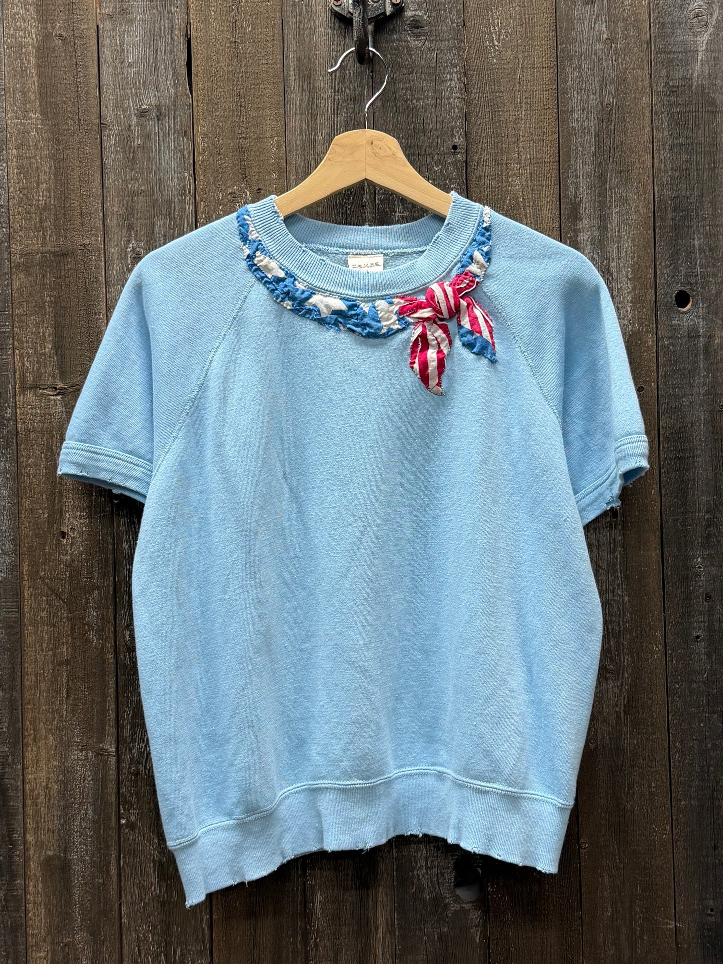 HAPPY4TH VINTAGE SHORTY SWEATSHIRT WITH  BANDANA-S/M