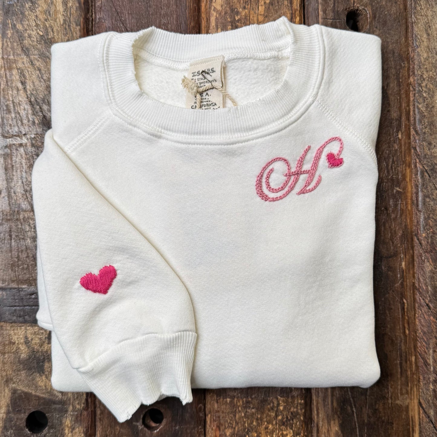 Monogram Heart Script(Choose Your Alphabet) Sweatshirt(11Colors)