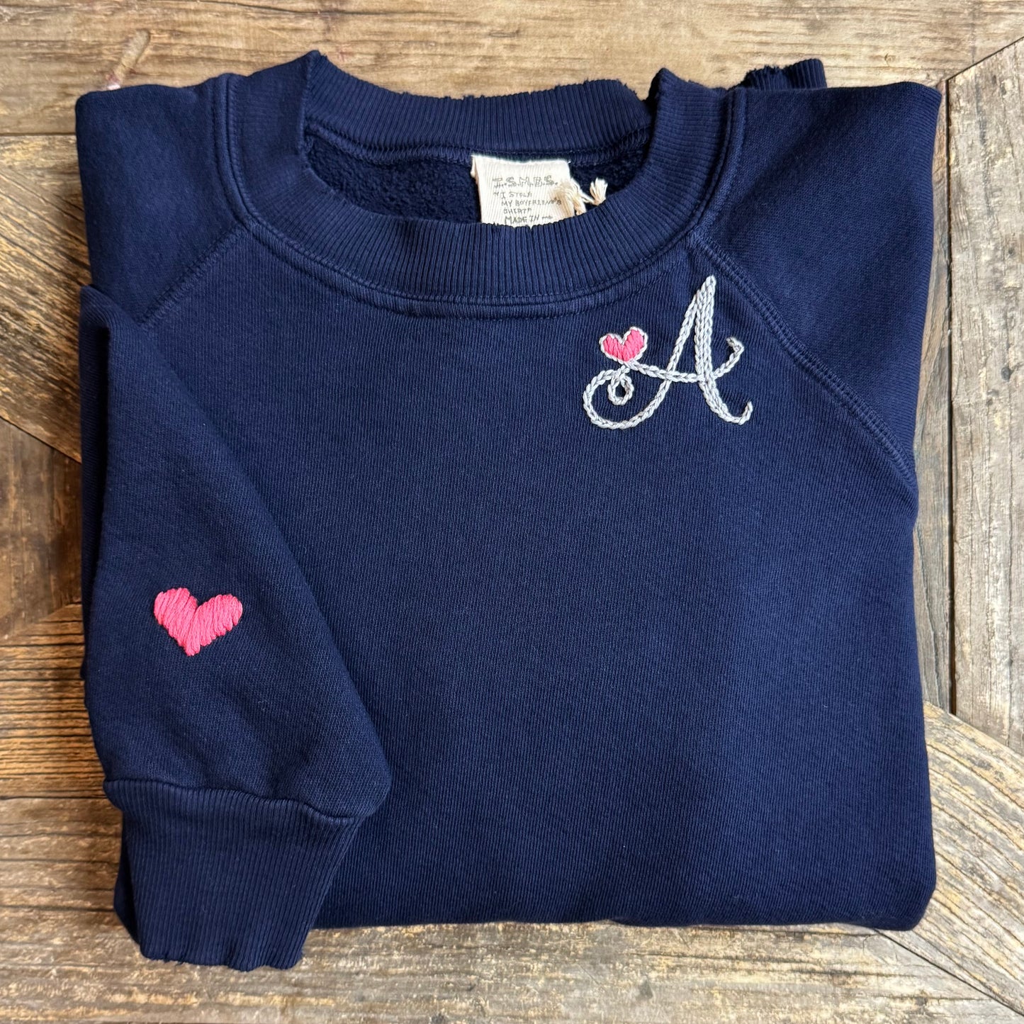Monogram Heart Script(Choose Your Alphabet) Sweatshirt(15 Colors)