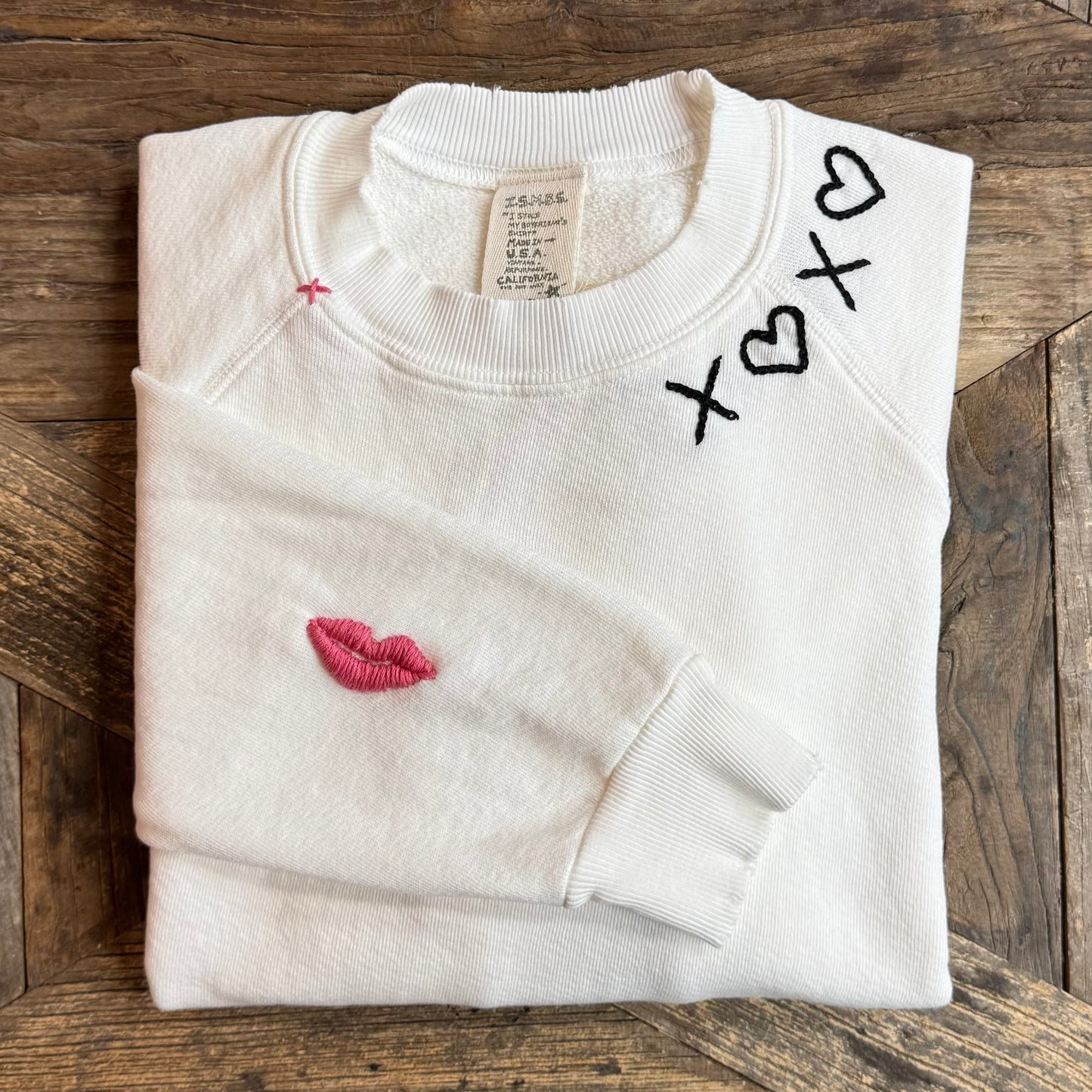 XOXO-kiss Sweatshirt(10 Colors)