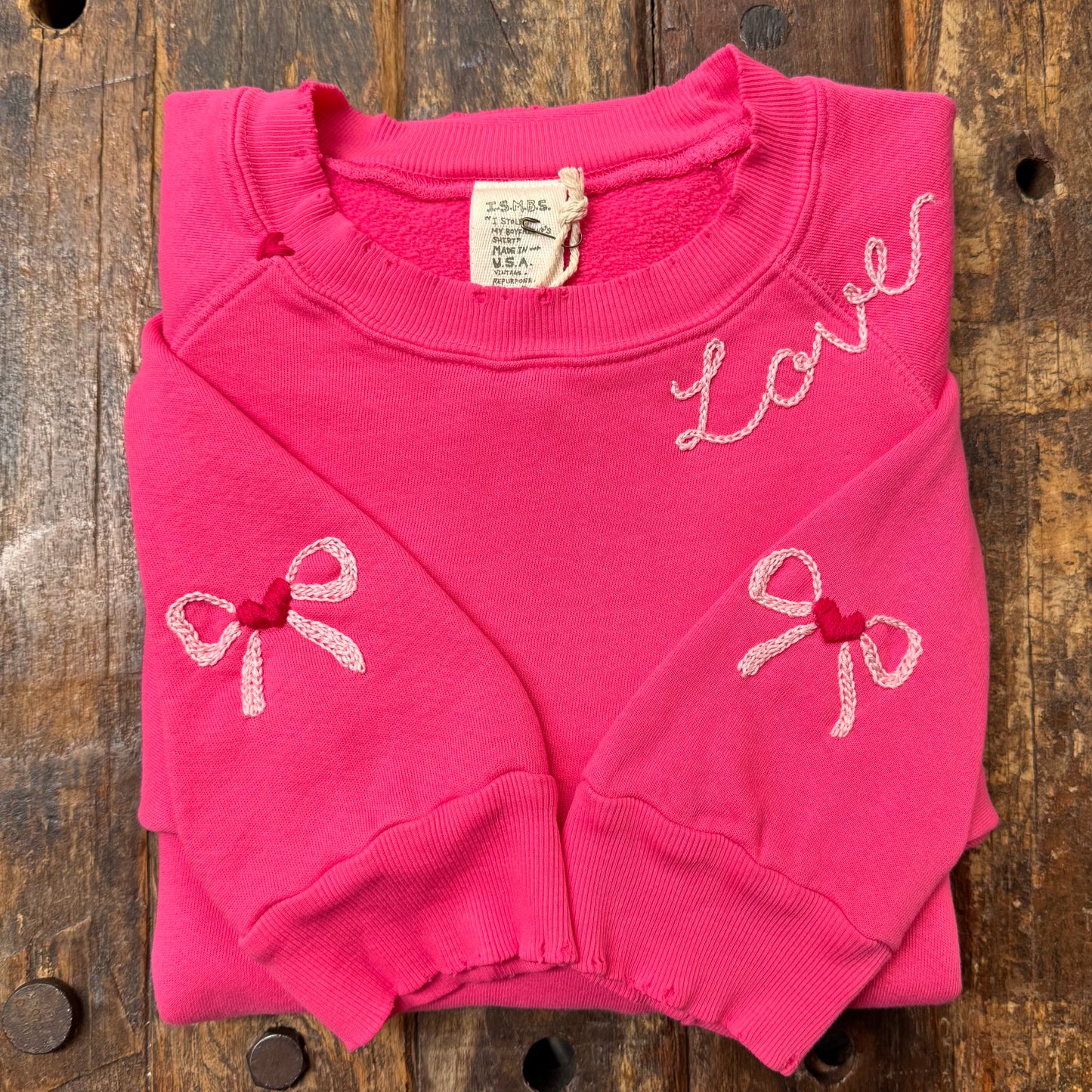 Ribbon on Sleeve Sweatshirt with Personalized Hand Embroidery (13 Colors)