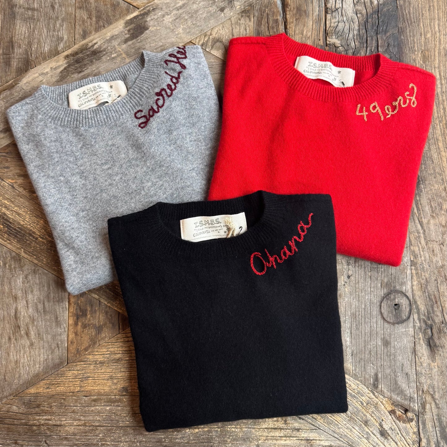 100% Cashmere Sweater - Customize Your Embroidery Wording(12 Colors)
