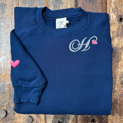 Monogram Heart Script(Choose Your Alphabet) Sweatshirt(11Colors)