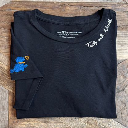 LOVE NOTE TEE PERSONALIZED HAND EMBROIDERY (Black)