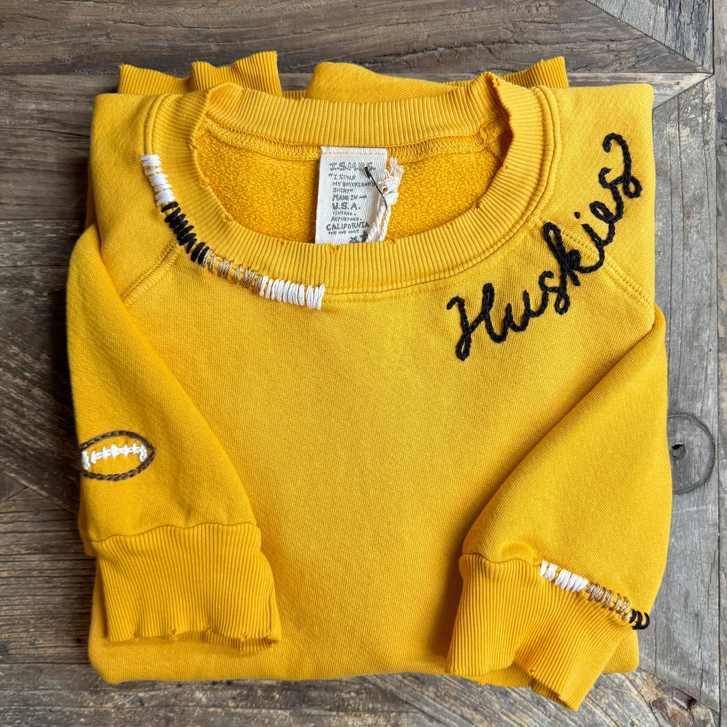 SPORTS TEAM PERSONALIZED HAND EMBROIDERY (21Colors)