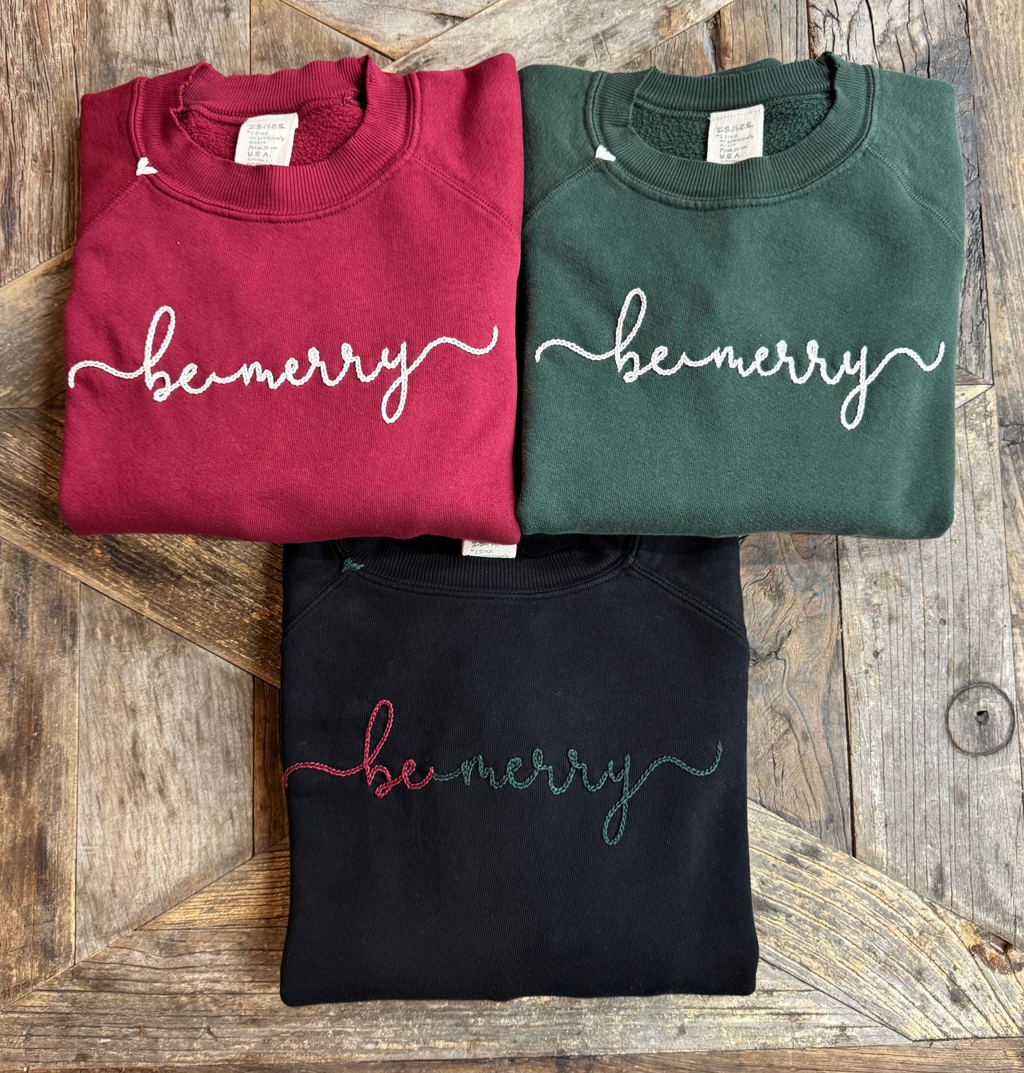 Merry Embroidery Sweatshirt(7 Colors)
