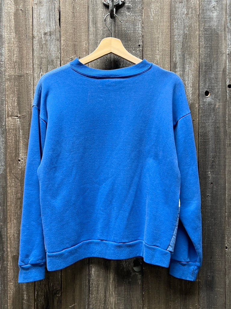 Vintage Chee.tos Sweatshirt -S-Customize Your Embroidery Wording