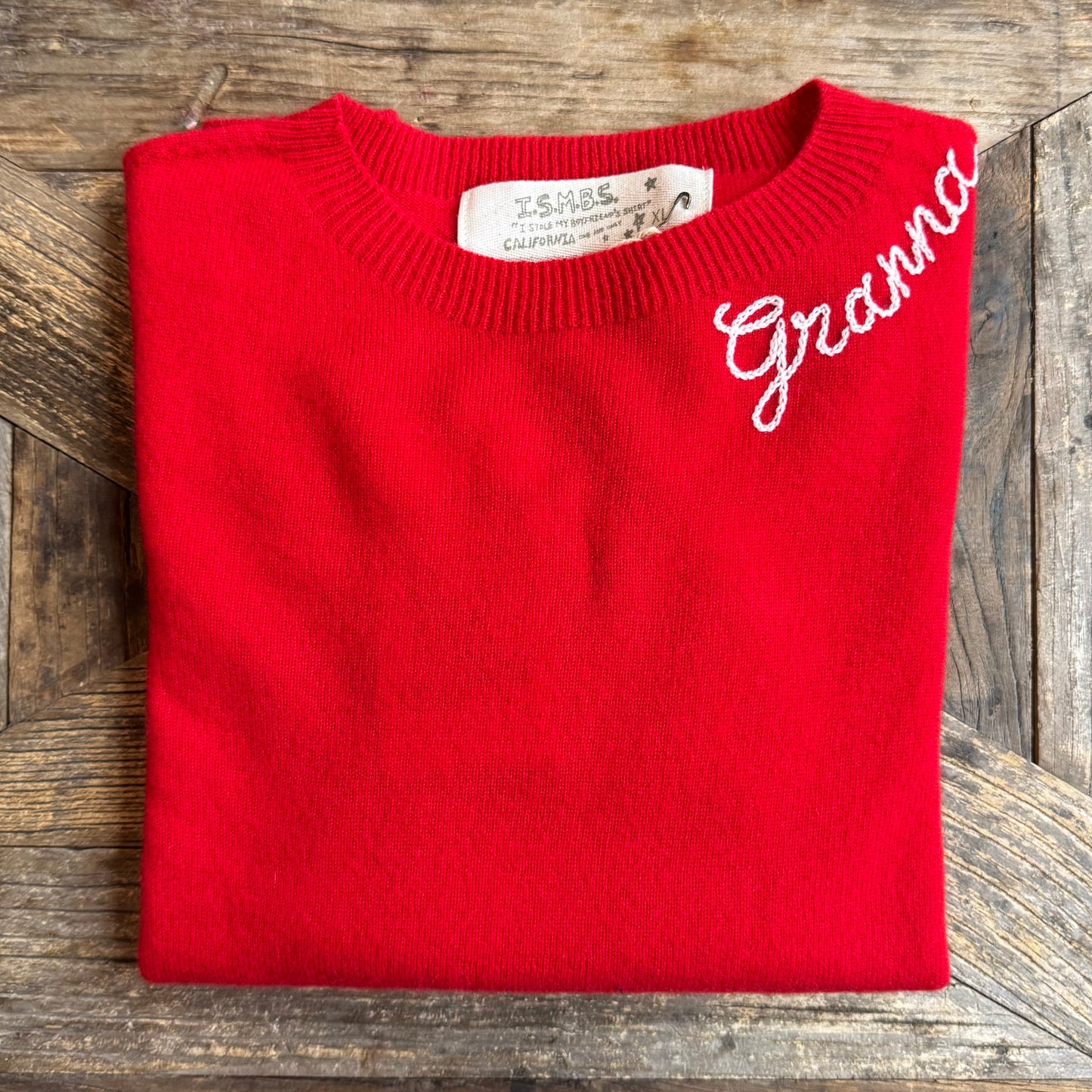 100% Cashmere Sweater - Customize Your Embroidery Wording(12 Colors)