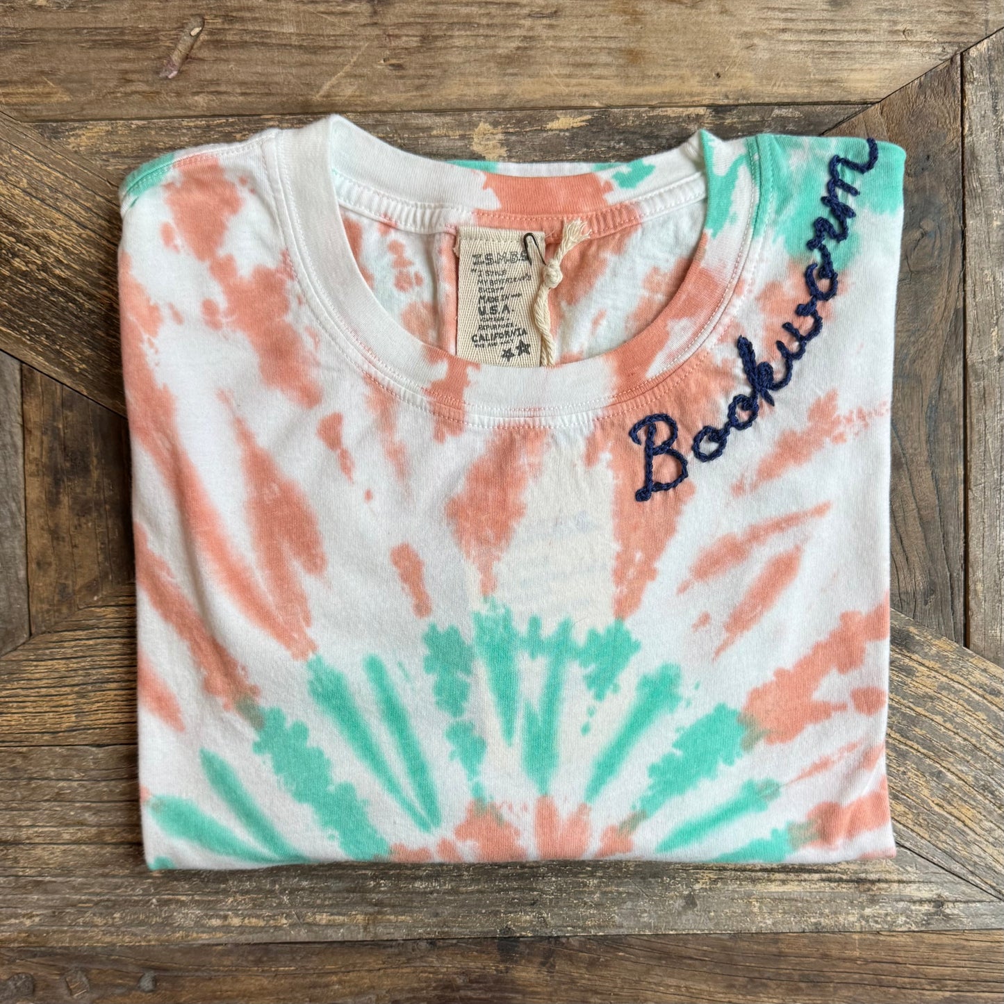 TIE DYE S/S TEE WITH CUSTOM HAND EMBROIDERY(4 Colors)