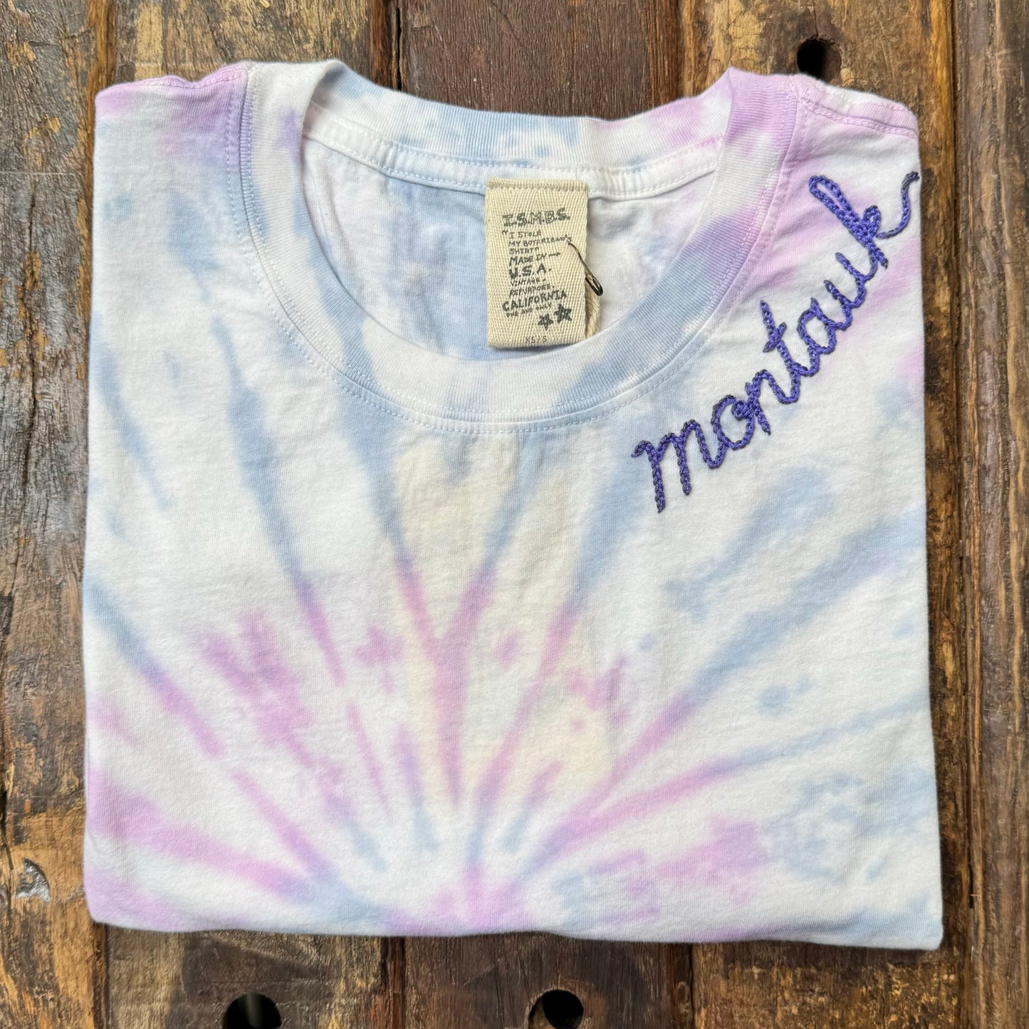 TIE DYE S/S TEE WITH CUSTOM HAND EMBROIDERY(4 Colors)