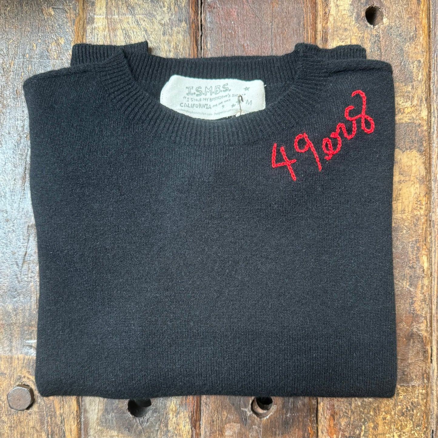 100% Cashmere Sweater - Customize Your Embroidery Wording(12 Colors)