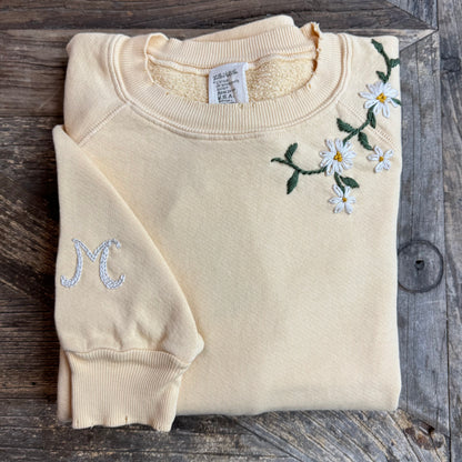 Daisies Sweatshirt (13 Colors)