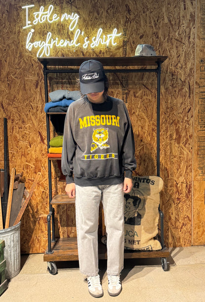 Vintage Missouri Tigers Sweatshirt -M-Customize Your Embroidery Wording