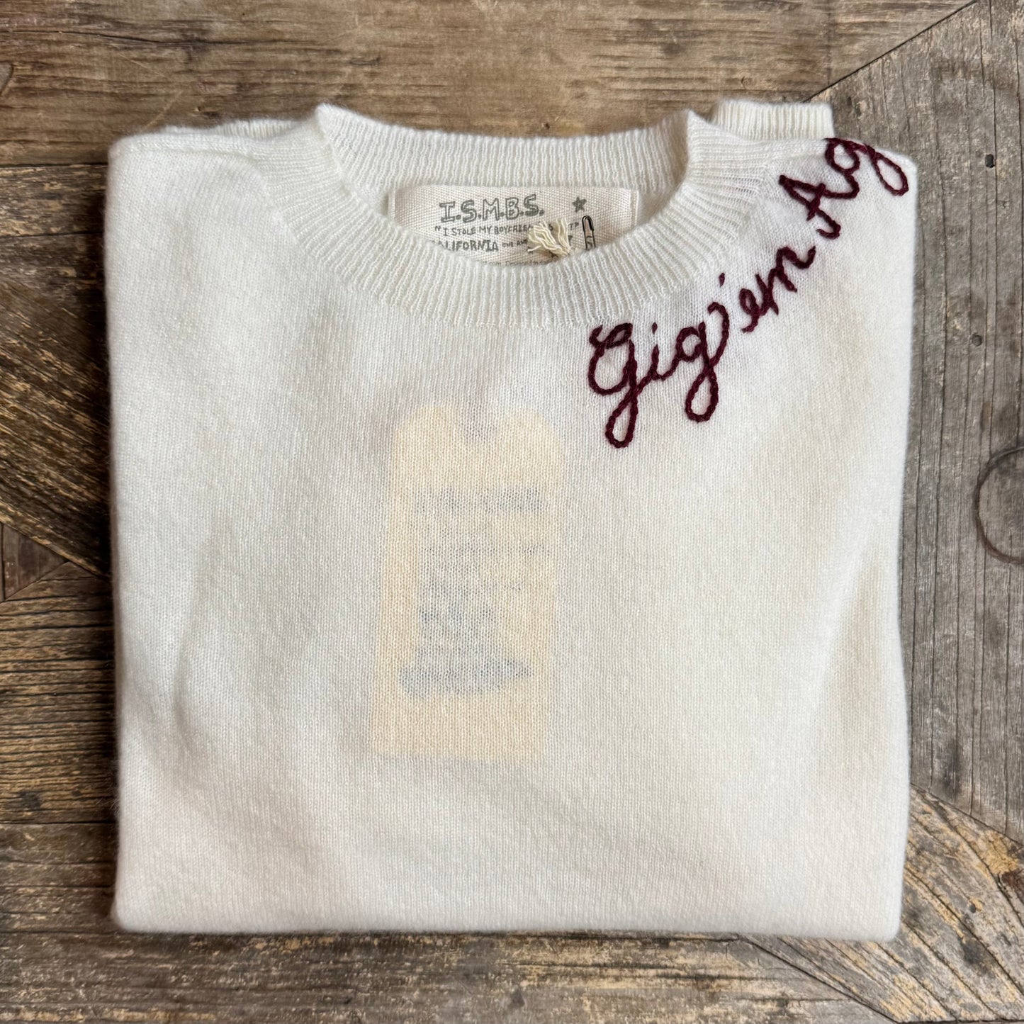 100% Cashmere Sweater - Customize Your Embroidery Wording(12 Colors)