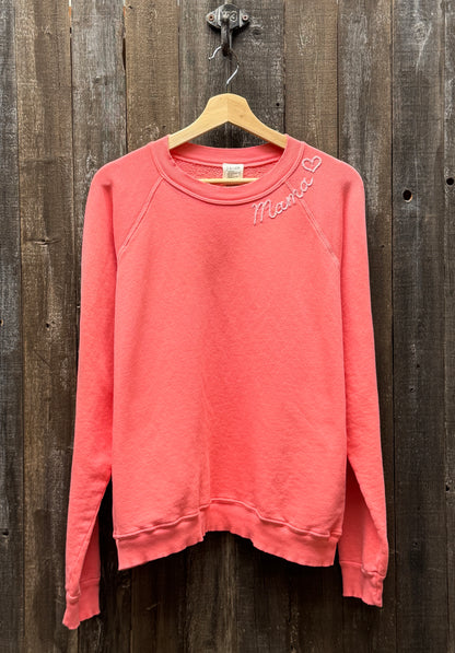 mama❤️ Sweatshirts (20 Colors)