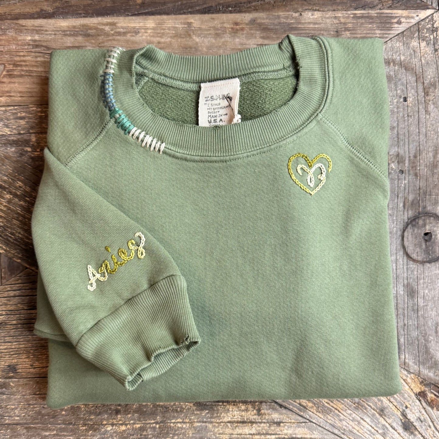 ❤️ Choose Your Horoscope Symbol W/ PERSONALIZED HAND EMBROIDERY (15Colors)