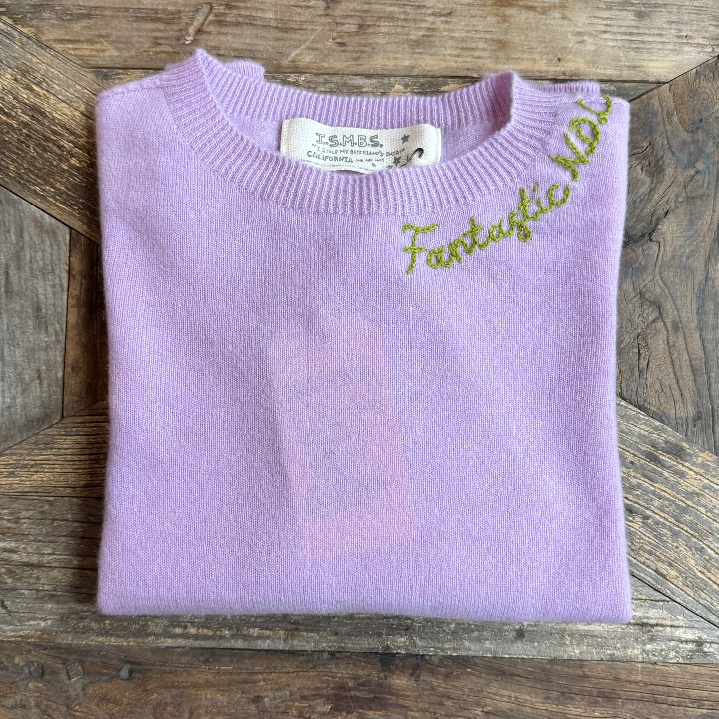 100% Cashmere Sweater - Customize Your Embroidery Wording(12 Colors)