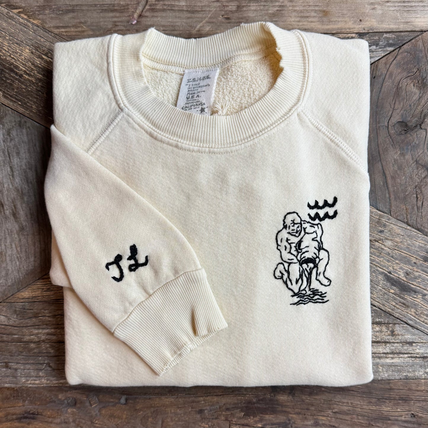 Choose Your Horoscope with your Initial Sweatshirts (16Colors)