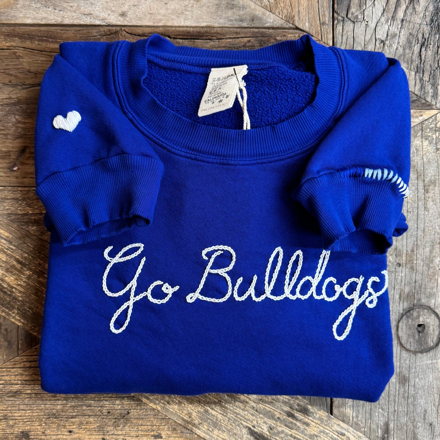 SPORTS TEAM PERSONALIZED HAND EMBROIDERY ON CHEST (19 Colors)