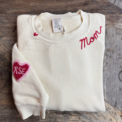 Crochet Heart with CUSTOM INITIAL & CUSTOM HAND EMBROIDERY ON NECKLINE Sweatshirt (17Colors)