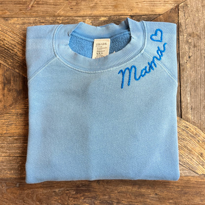 mama❤️ Sweatshirts (20 Colors)