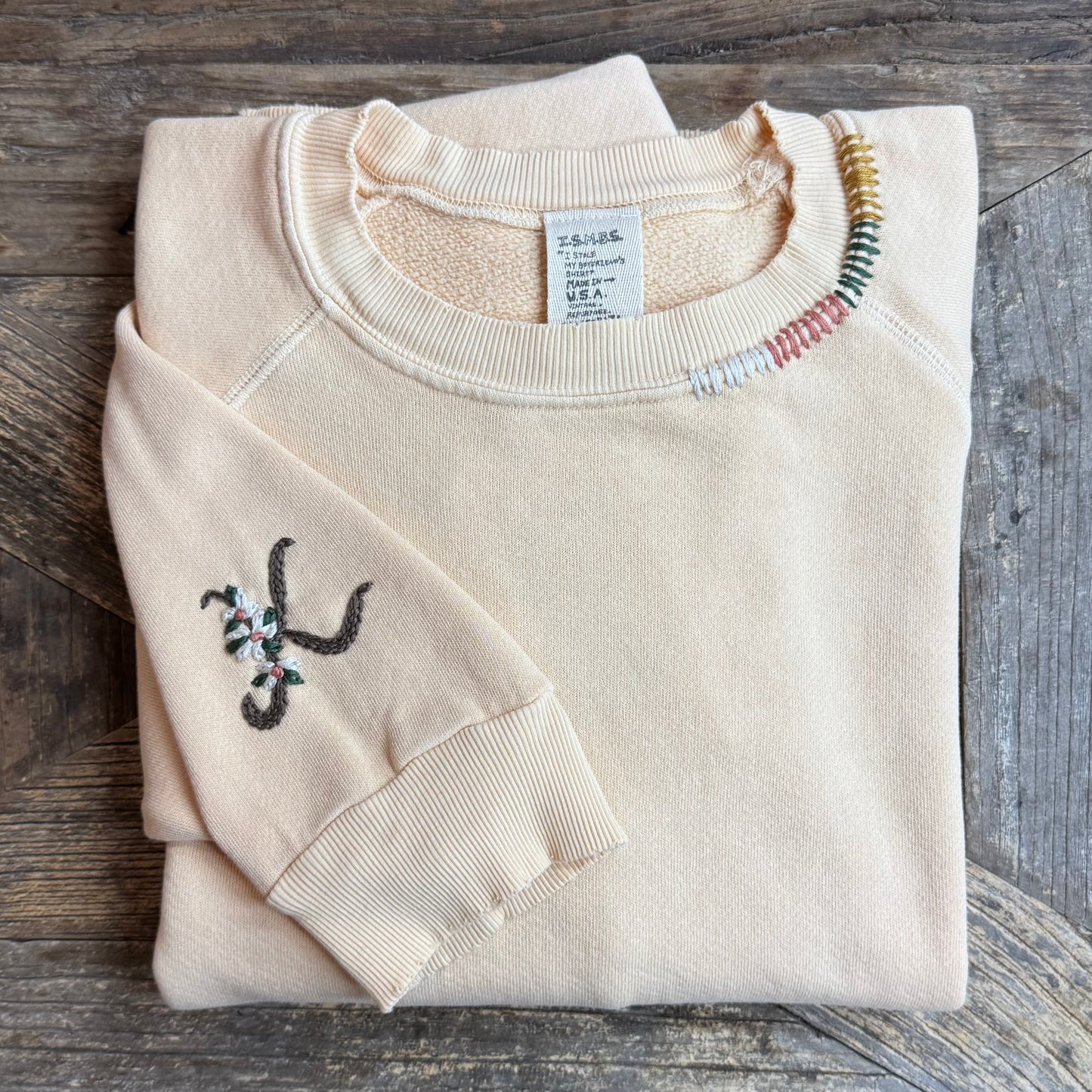 Monogram(Choose Your Alphabet) Sweatshirt(15 Colors)