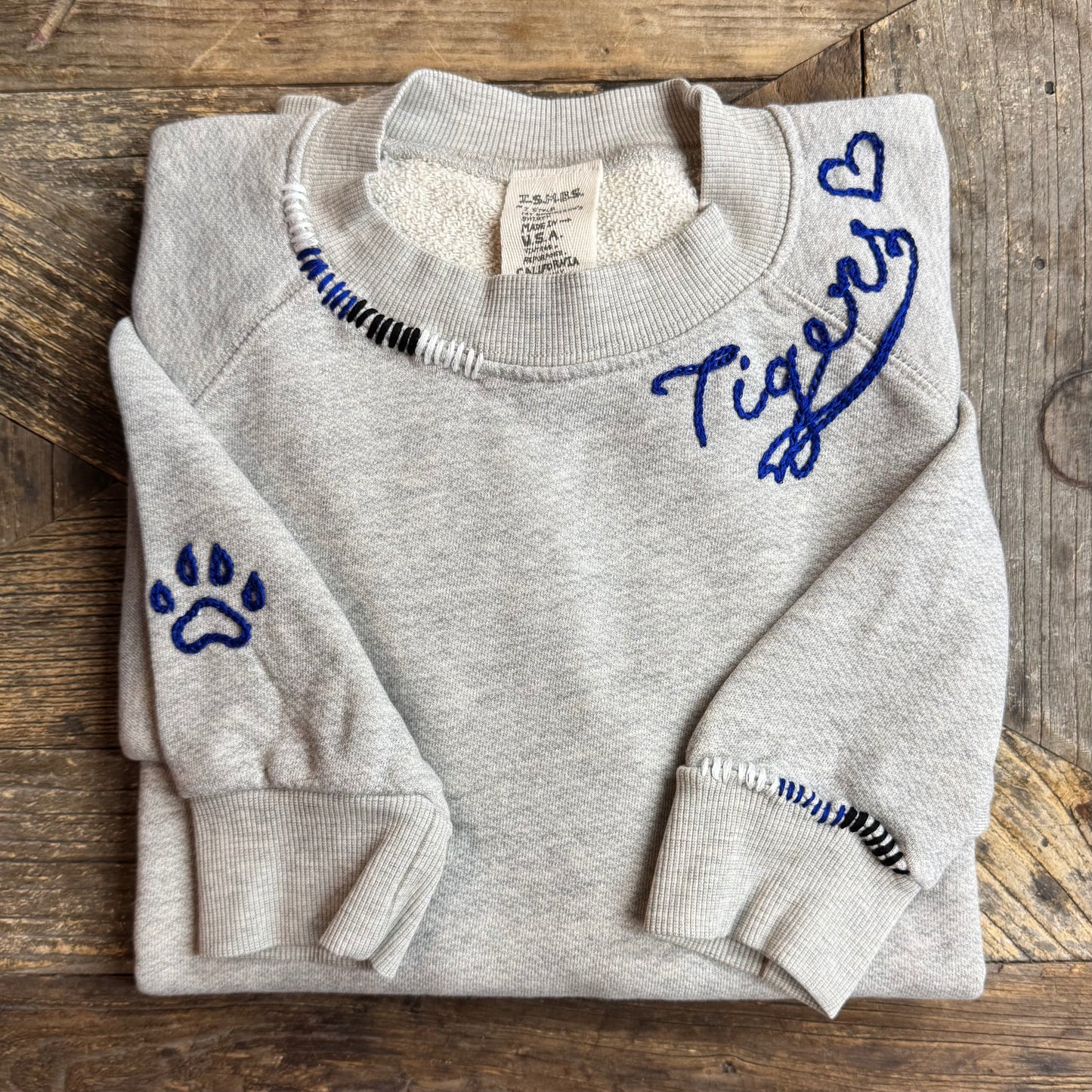 SPORTS TEAM PERSONALIZED HAND EMBROIDERY (21Colors)